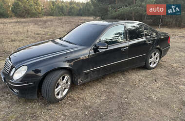 Седан Mercedes-Benz E-Class 2009 в Луцке