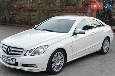 Купе Mercedes-Benz E-Class 2010 в Виннице