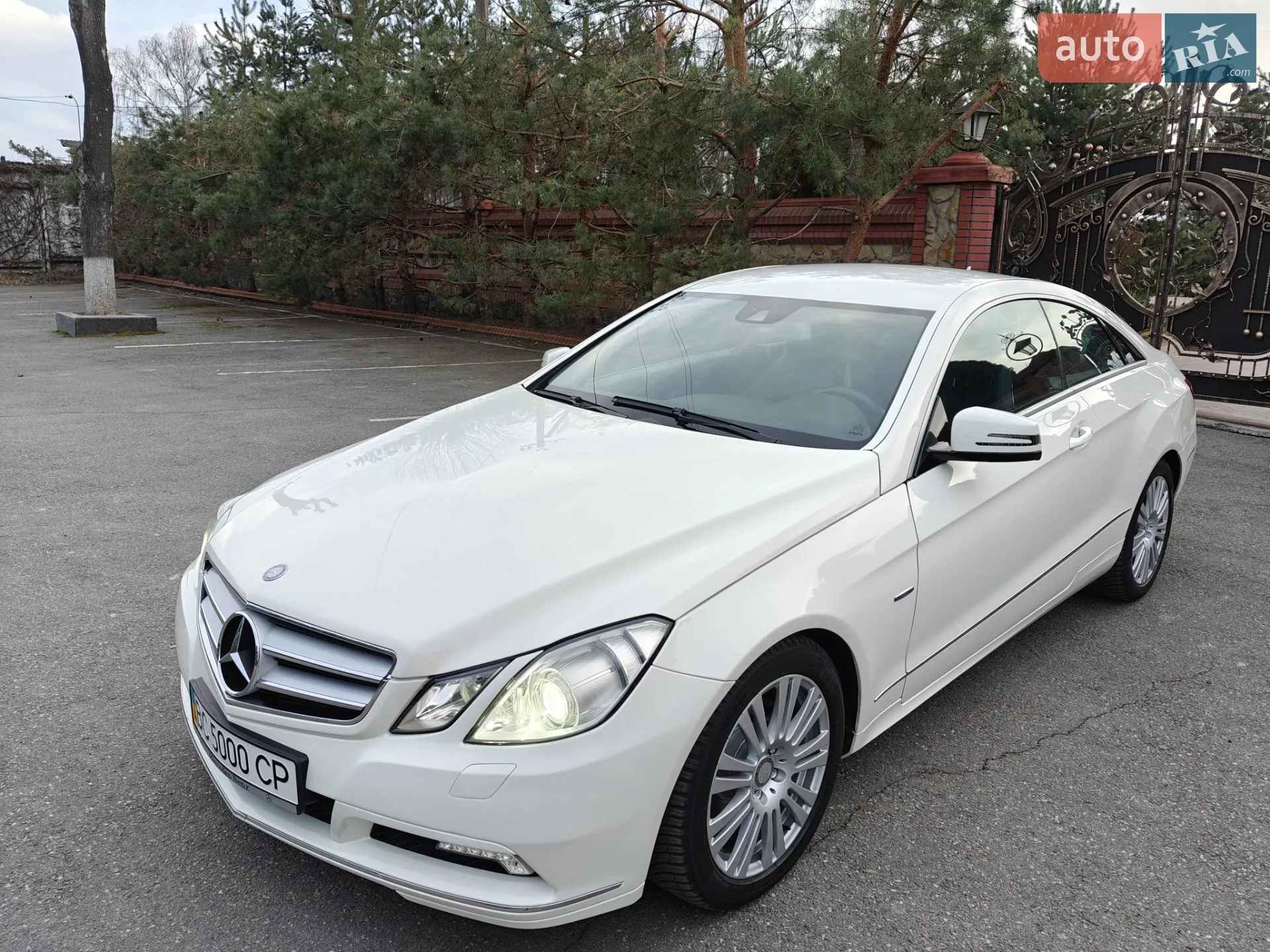 2010 Mercedes-Benz E-klasse - мініатюра 19