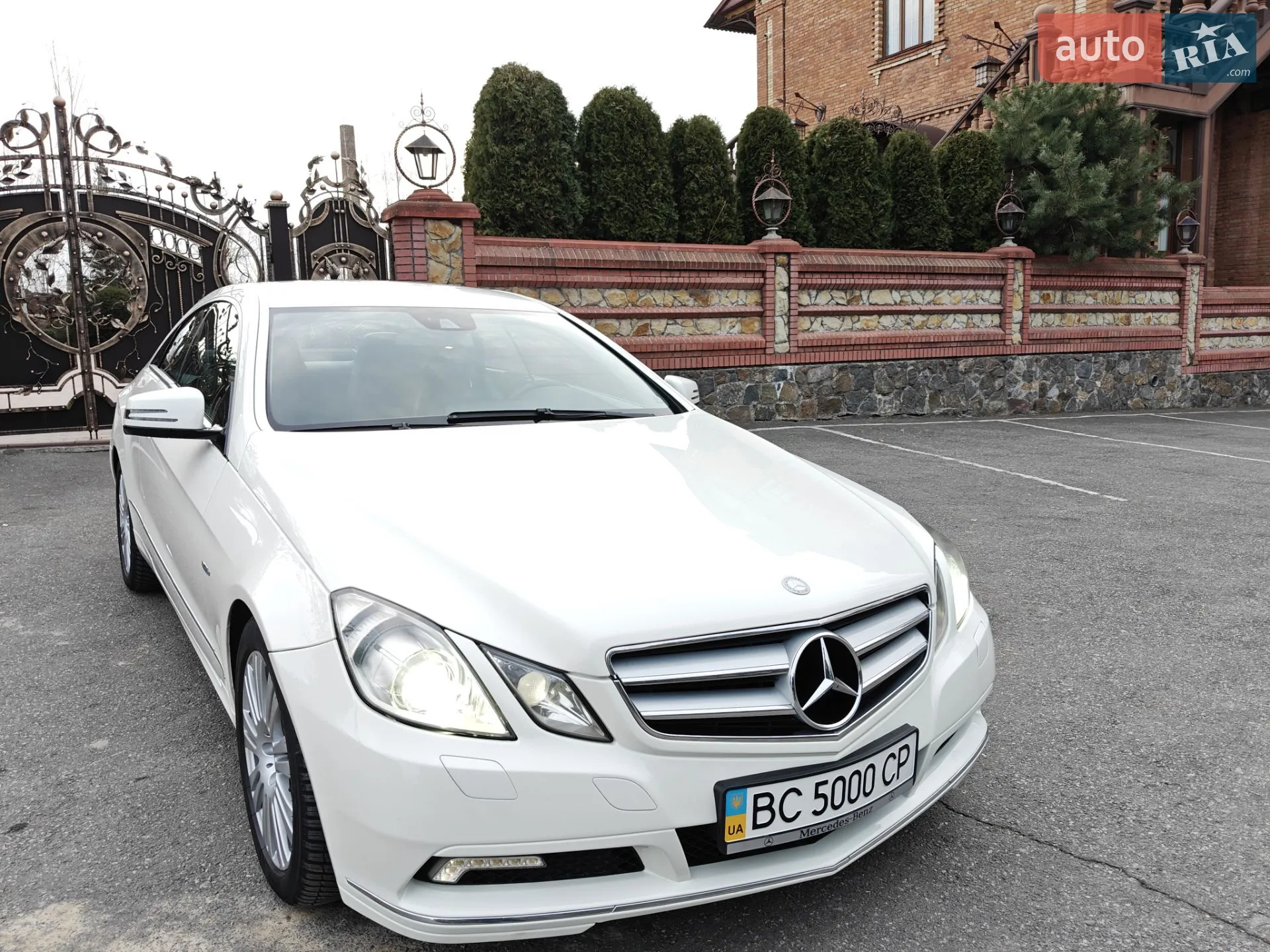 2010 Mercedes-Benz E-klasse - мініатюра 21