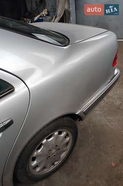 Седан Mercedes-Benz E-Class 1999 в 