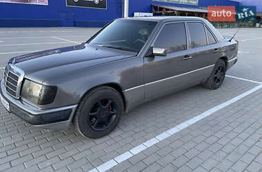 Седан Mercedes-Benz E-Class 1991 в Тернополі