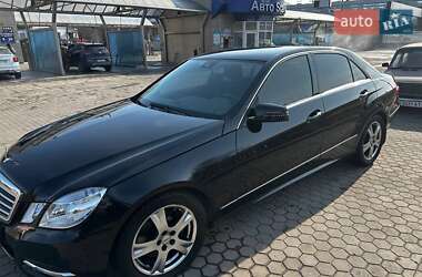 Седан Mercedes-Benz E-Class 2012 в Луцке