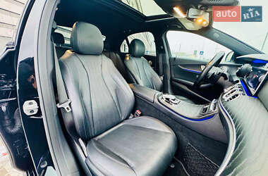 Седан Mercedes-Benz E-Class 2019 в 