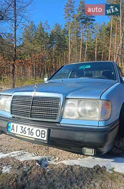 Седан Mercedes-Benz E-Class 1990 в Катюжанке