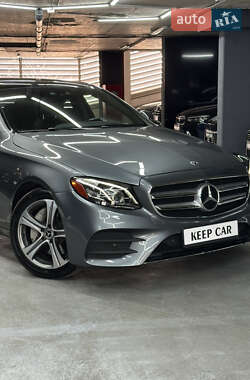 Седан Mercedes-Benz E-Class 2017 в 