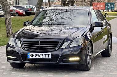 Седан Mercedes-Benz E-Class 2012 в 