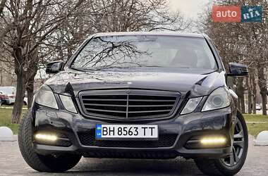 Седан Mercedes-Benz E-Class 2012 в 
