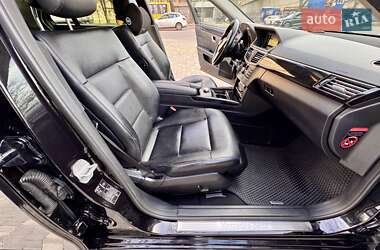 Седан Mercedes-Benz E-Class 2012 в 