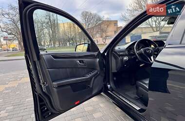 Седан Mercedes-Benz E-Class 2012 в 