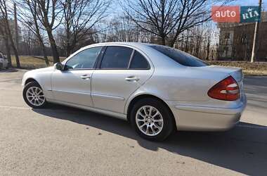 Седан Mercedes-Benz E-Class 2003 в 