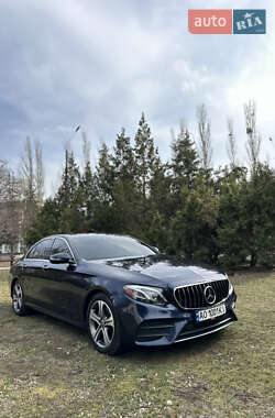 Седан Mercedes-Benz E-Class 2017 в 