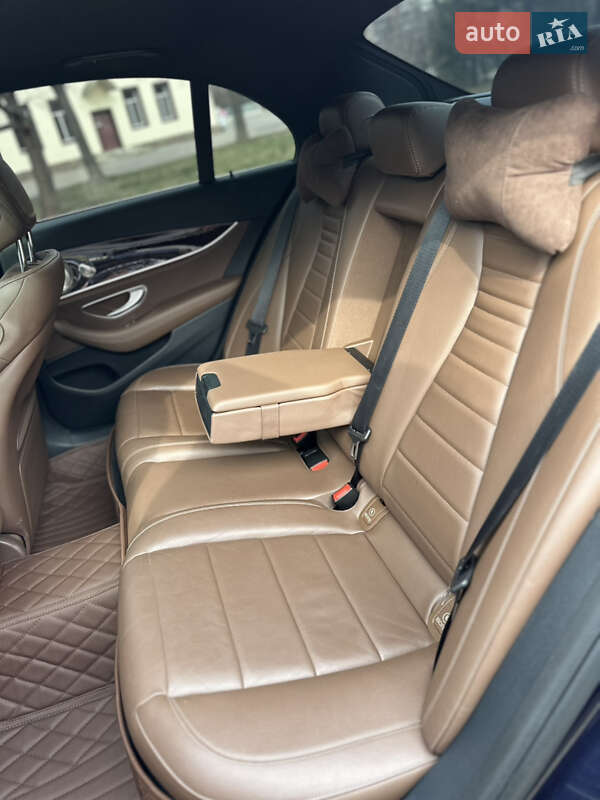 Седан Mercedes-Benz E-Class 2017 в Харкові