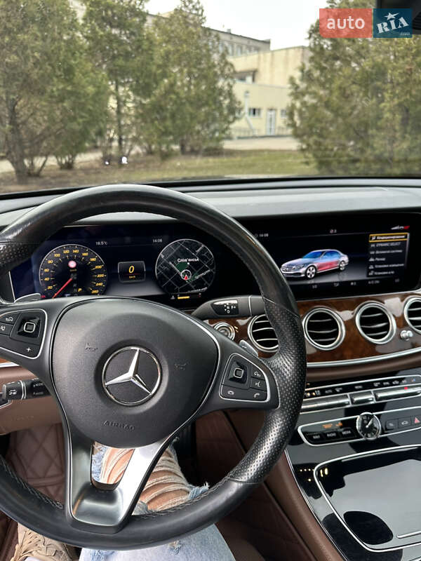 Седан Mercedes-Benz E-Class 2017 в Харкові