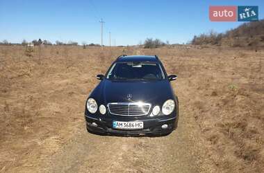 Универсал Mercedes-Benz E-Class 2003 в Звягеле