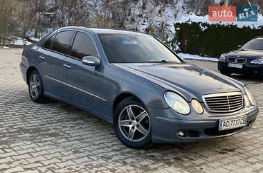 Седан Mercedes-Benz E-Class 2003 в Турке