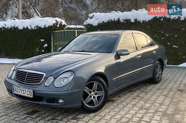 Седан Mercedes-Benz E-Class 2003 в Турке