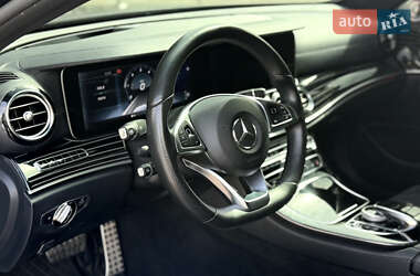 Седан Mercedes-Benz E-Class 2016 в 