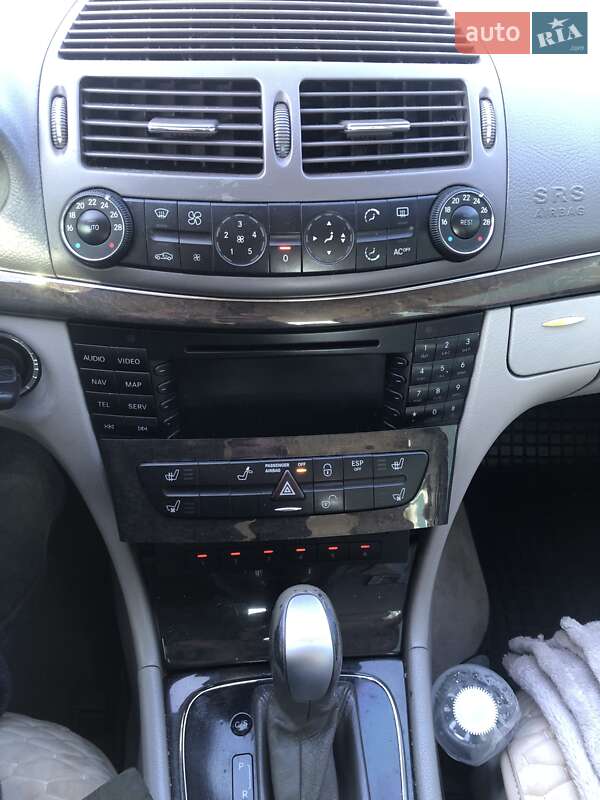 Седан Mercedes-Benz E-Class 2003 в Белой Церкви