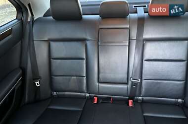 Седан Mercedes-Benz E-Class 2012 в 