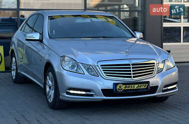 Седан Mercedes-Benz E-Class 2012 в 
