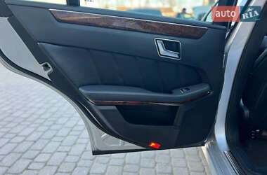 Седан Mercedes-Benz E-Class 2012 в 