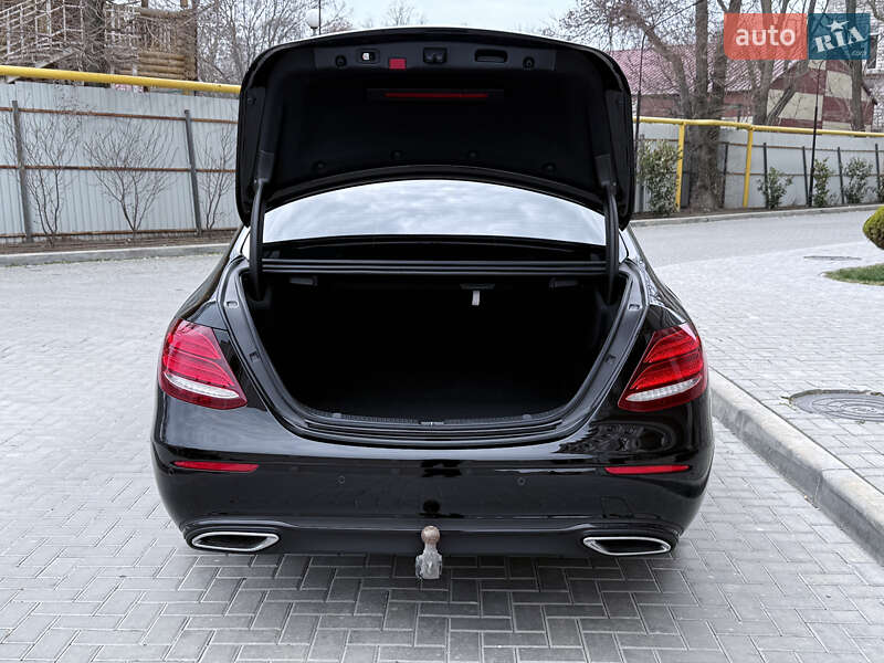Седан Mercedes-Benz E-Class 2020 в Одесі