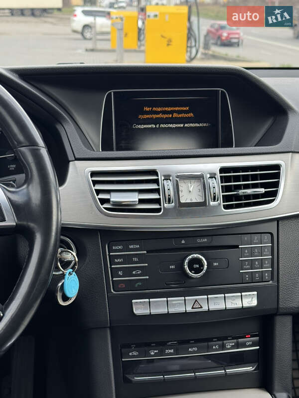 Універсал Mercedes-Benz E-Class 2015 в Чернівцях фото 13 Універсал Mercedes-Benz E-Class 2015 в Чернівцях