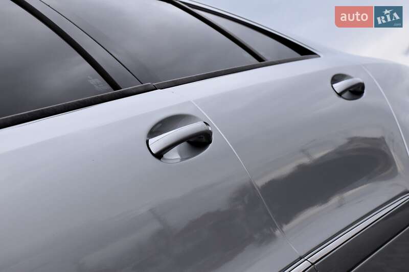 Седан Mercedes-Benz E-Class 2004 в Дрогобыче