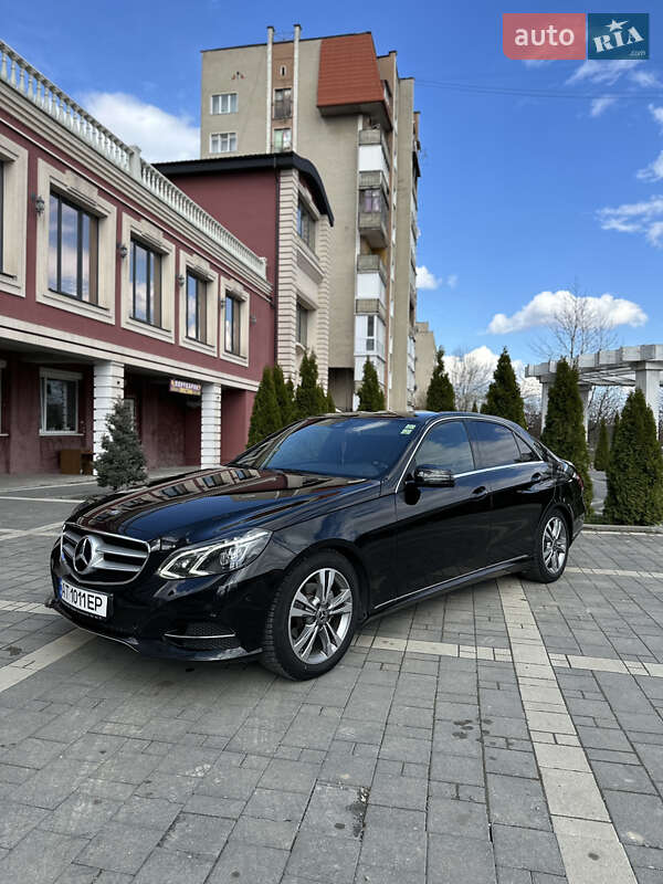Седан Mercedes-Benz E-Class 2013 в Долине