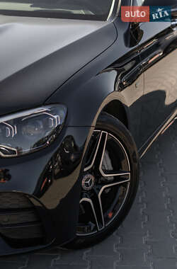 Седан Mercedes-Benz E-Class 2021 в 