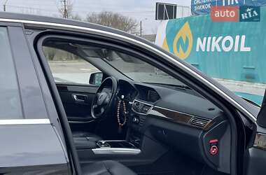 Седан Mercedes-Benz E-Class 2012 в 