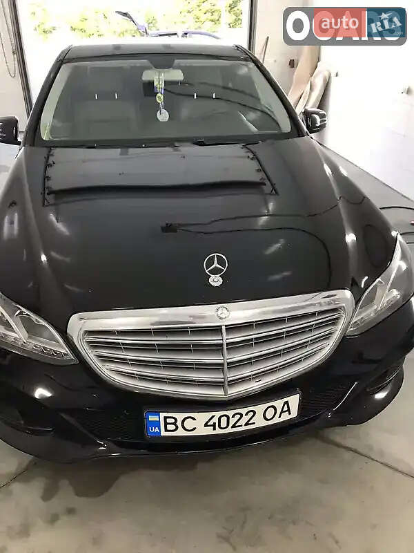 Седан Mercedes-Benz E-Class 2015 в Дрогобичі