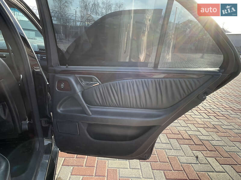 Седан Mercedes-Benz E-Class 2000 в Білій Церкві