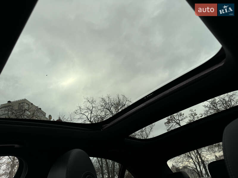 Седан Mercedes-Benz E-Class 2017 в Киеве