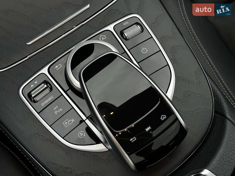 Седан Mercedes-Benz E-Class 2017 в Киеве
