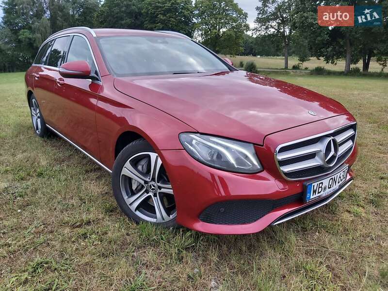 Универсал Mercedes-Benz E-Class 2018 в 