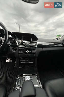 Універсал Mercedes-Benz E-Class 2012 в 
