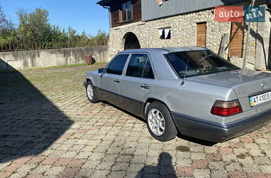 Седан Mercedes-Benz E-Class 1994 в 