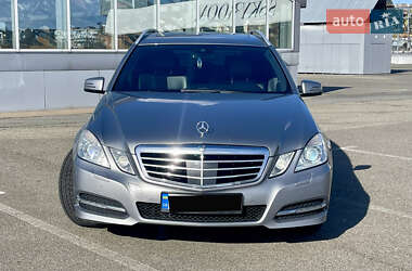Універсал Mercedes-Benz E-Class 2012 в 