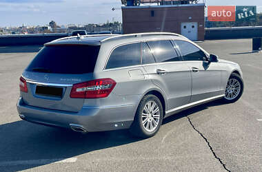 Універсал Mercedes-Benz E-Class 2012 в 