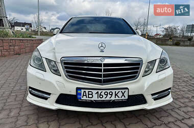 Седан Mercedes-Benz E-Class 2012 в 