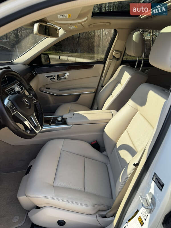 Седан Mercedes-Benz E-Class 2014 в Києві