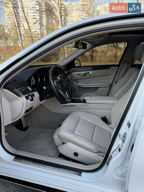 Седан Mercedes-Benz E-Class 2014 в Києві