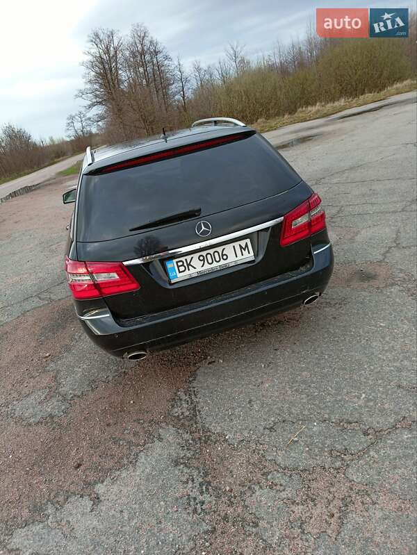 Универсал Mercedes-Benz E-Class 2009 в Хорошеве