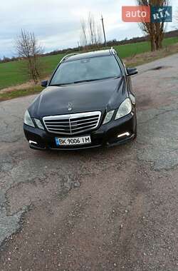 Универсал Mercedes-Benz E-Class 2009 в 