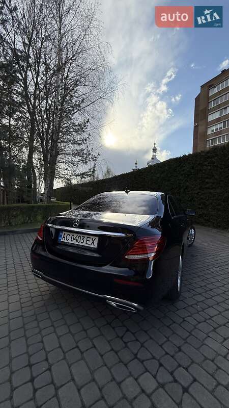 Седан Mercedes-Benz E-Class 2016 в Луцке