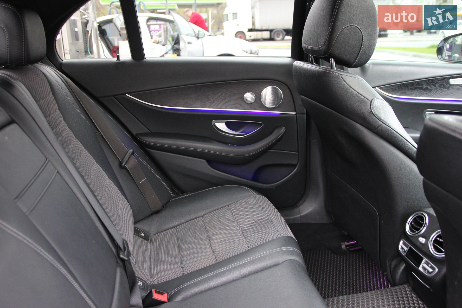2017 Mercedes-Benz E-klasse - мініатюра 44