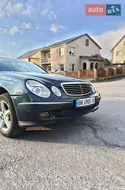 Седан Mercedes-Benz E-Class 2002 в 