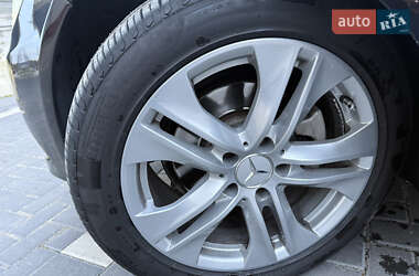 Седан Mercedes-Benz E-Class 2012 в 